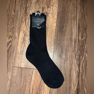 NWT Men’s Size LARGE Glide Performance Socks. Black.